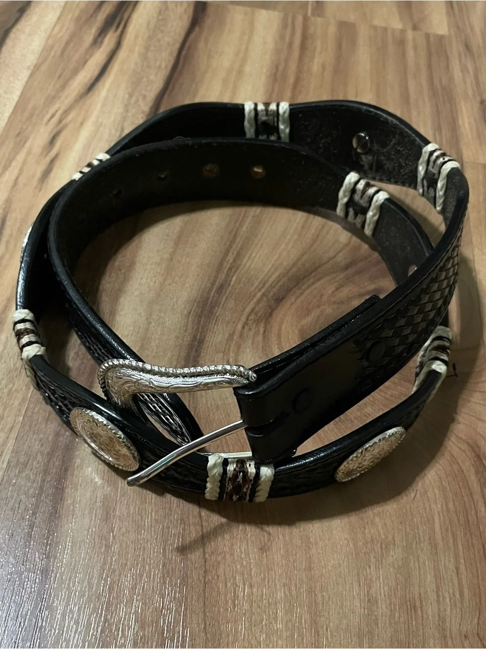 Nocona Womens Black Leather Western Belt with Silver Conchos & Whipstitch - Picture 1 of 14